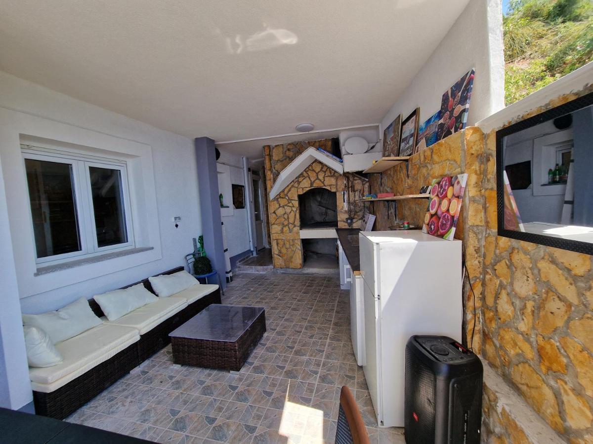 Big Panorama Villa, For 21 Person In Omis Celina Exterior foto
